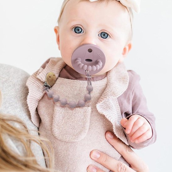 Attache tetine silicone