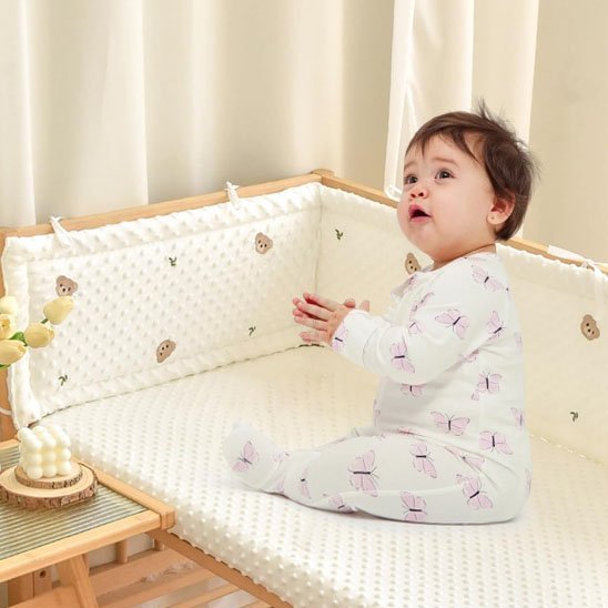 Tour de lit bébé | PetitOurs - Univers Bébé Doux